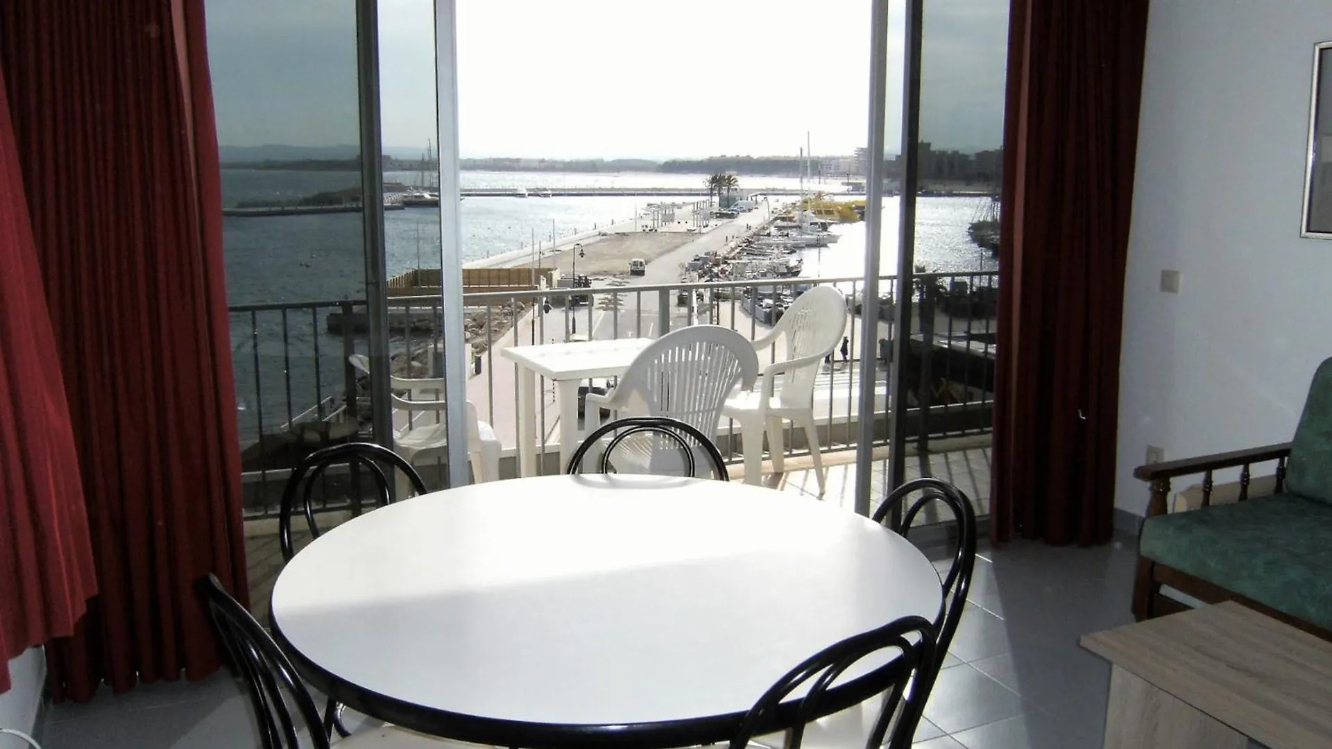 Nautic Exterior Apartment L'Estartit Spain